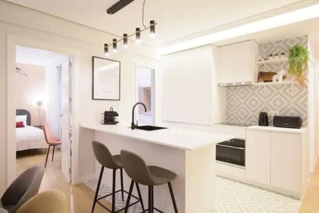 Guestready - Un Moderno Apartamento A Un Paso De La Plaza Mayor Мадрид Екстериор снимка